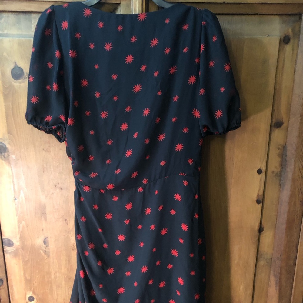 Elegant Black and Red Starburst Dress
